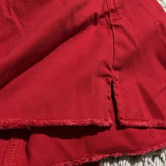Kensie Jeans Red Shorts Size 12 - Picture 9 of 10